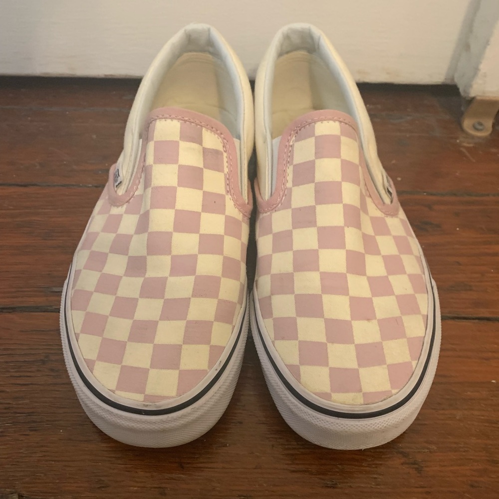 Vans Checkerboard Classic Slip-On in White/Purple: Women’s Size 7.5